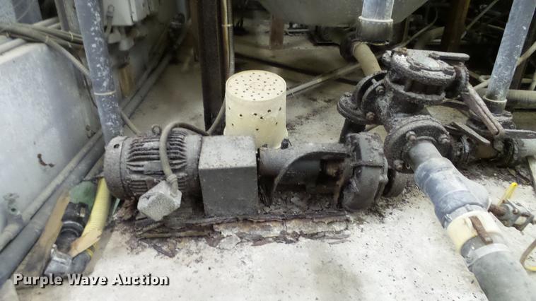 image for item DE4976 (2) stainless steel mixer tanks