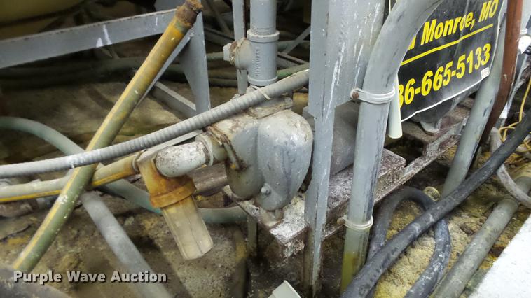 image for item DE4977 (7) Tokheim flow meters