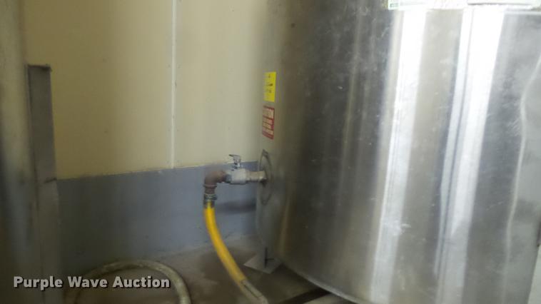 image for item DE4978 (2) stainless steel tanks