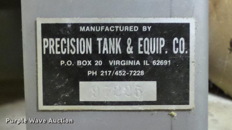 image for item DE4978 (2) stainless steel tanks