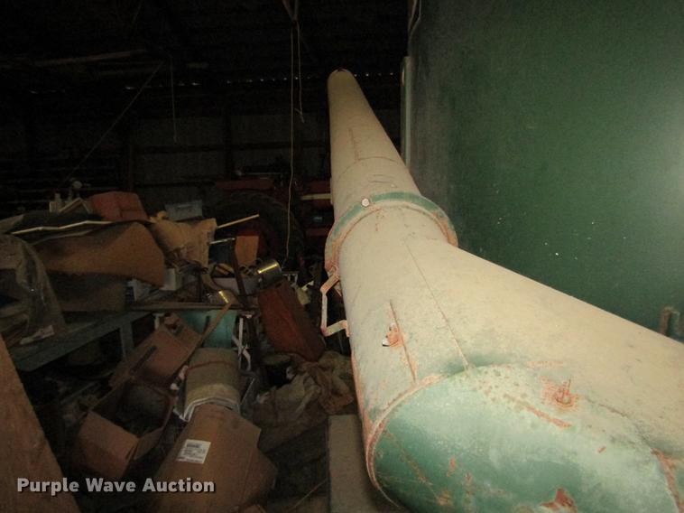 image for item DE5968 Arts Way 325-A feed mixer