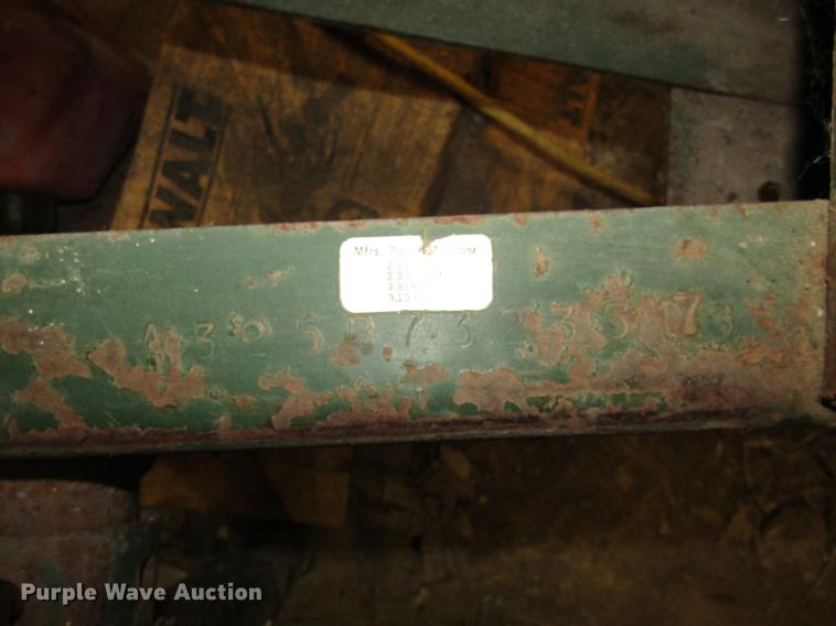 image for item DE5968 Arts Way 325-A feed mixer