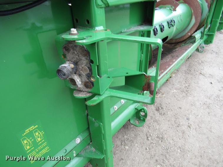 image for item DE5970 2012 John Deere 635F flex head