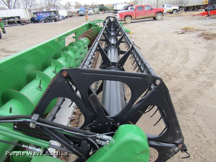 image for item DE5970 2012 John Deere 635F flex head