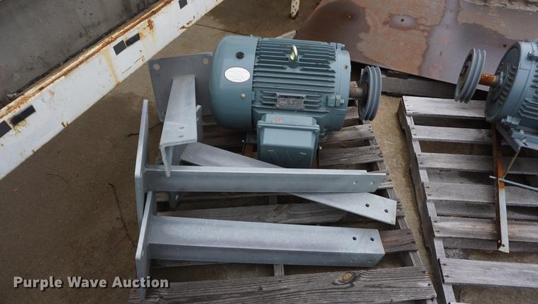 image for item DF1732 Grain dryer