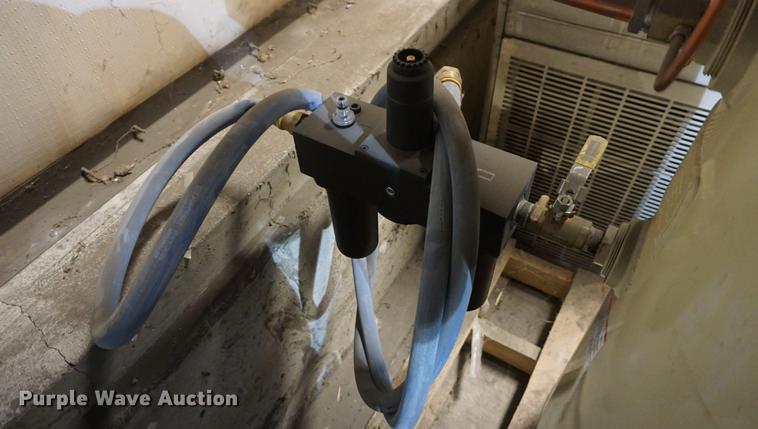 image for item DF1732 Grain dryer