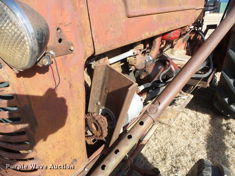 image for item DF2882 McCormick-Deering W9 tractor