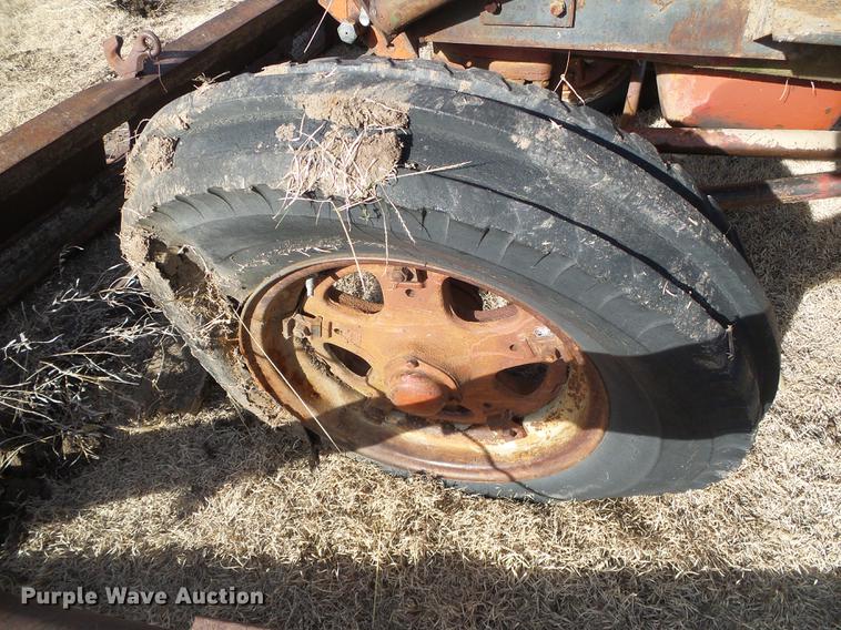 image for item DF2882 McCormick-Deering W9 tractor