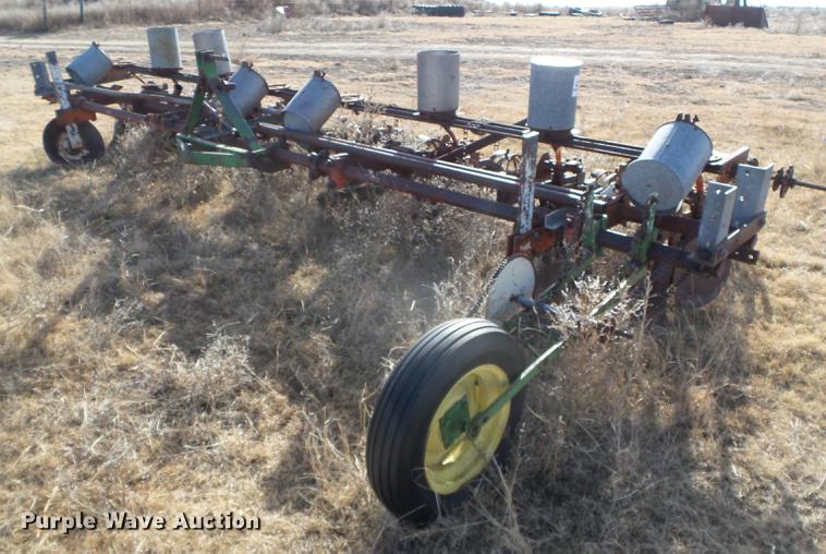 image for item DF2884 Dempster 50 planter