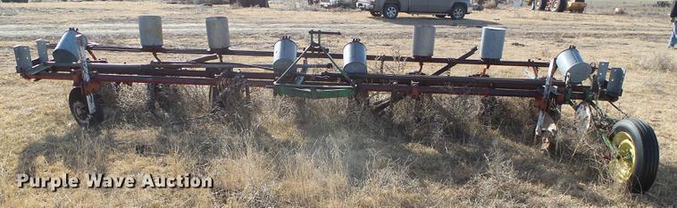 image for item DF2884 Dempster 50 planter