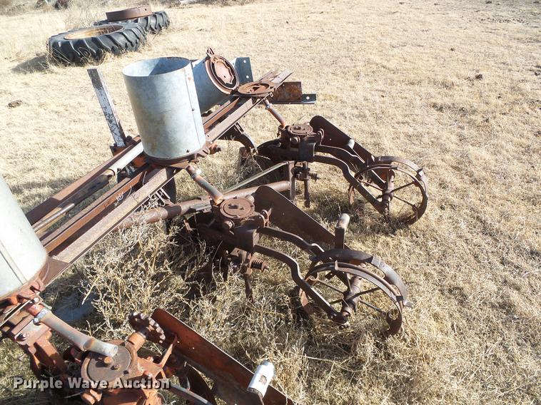 image for item DF2884 Dempster 50 planter
