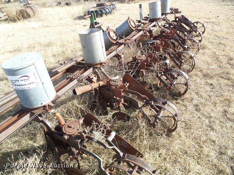 image for item DF2884 Dempster 50 planter