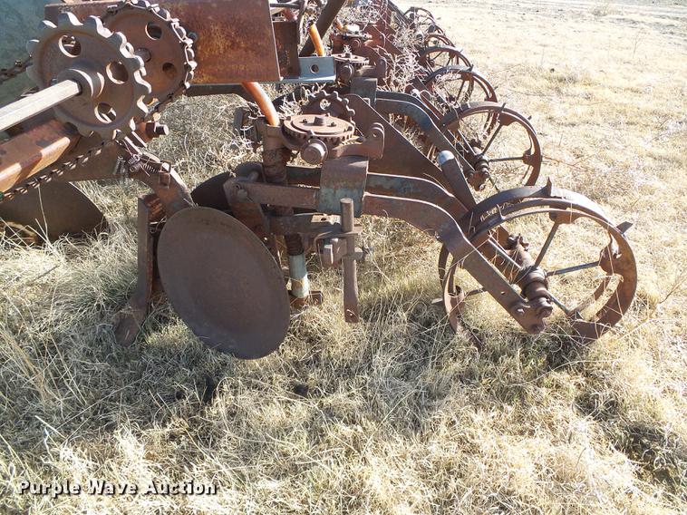 image for item DF2884 Dempster 50 planter