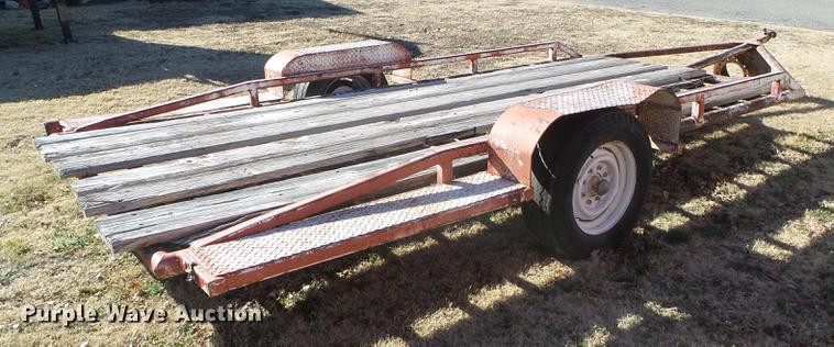 image for item DF2889 Utility trailer