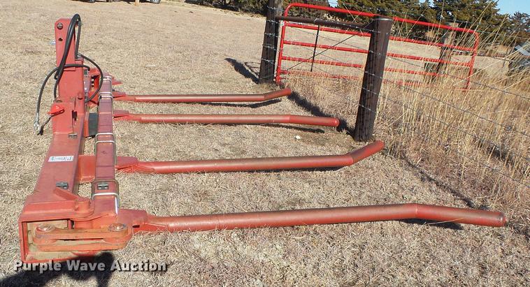 image for item DF2892 2012 Cobra IP bale mover