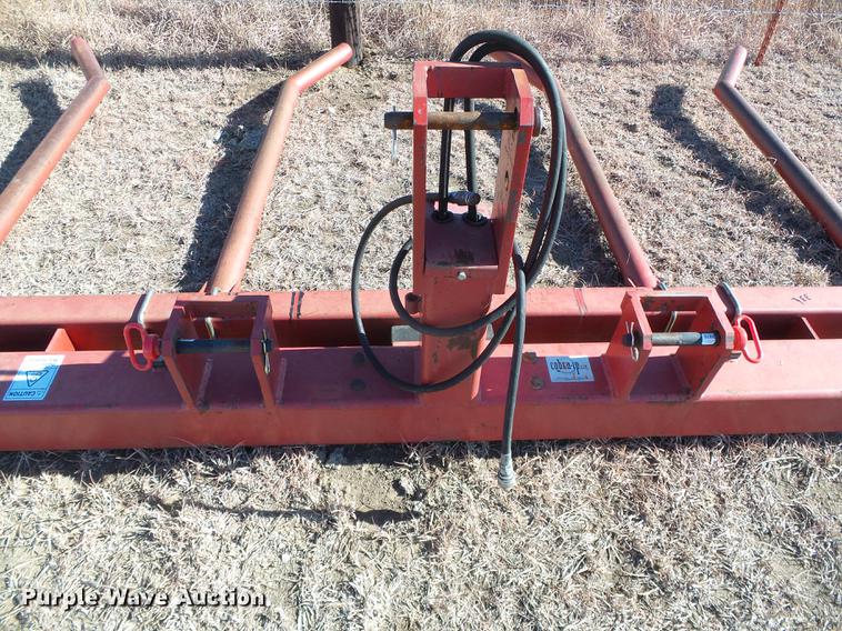 image for item DF2892 2012 Cobra IP bale mover