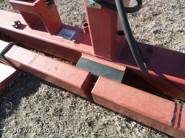 image for item DF2892 2012 Cobra IP bale mover