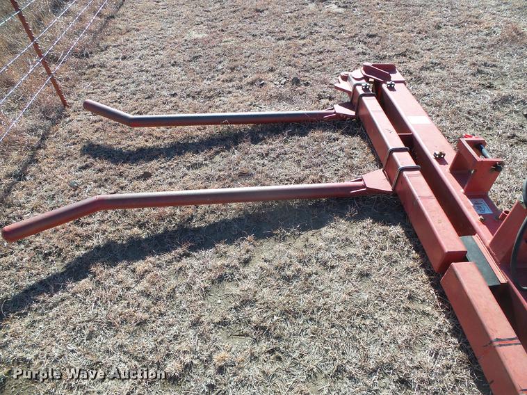 image for item DF2892 2012 Cobra IP bale mover