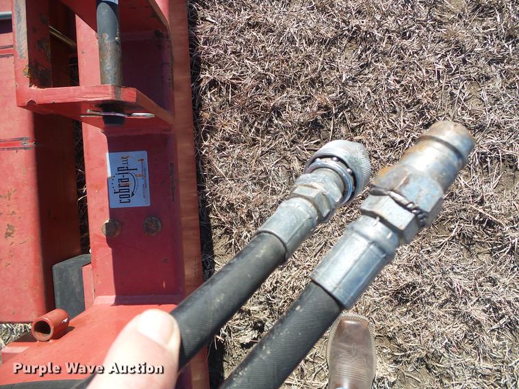 image for item DF2892 2012 Cobra IP bale mover