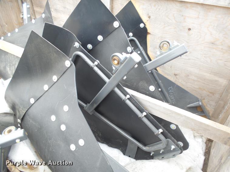 image for item DX9152 (4) Rogator crop shields