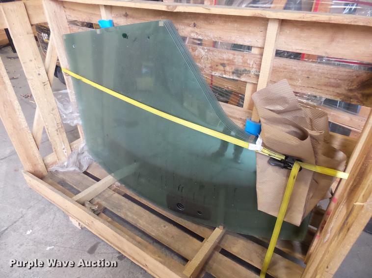 image for item DX9167 (65) front cab glass