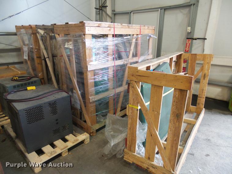 image for item DX9167 (65) front cab glass