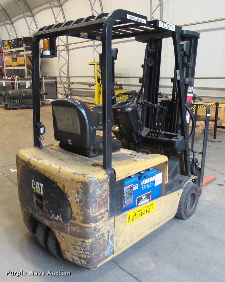 image for item DX9168 Caterpillar EP20KT forklift