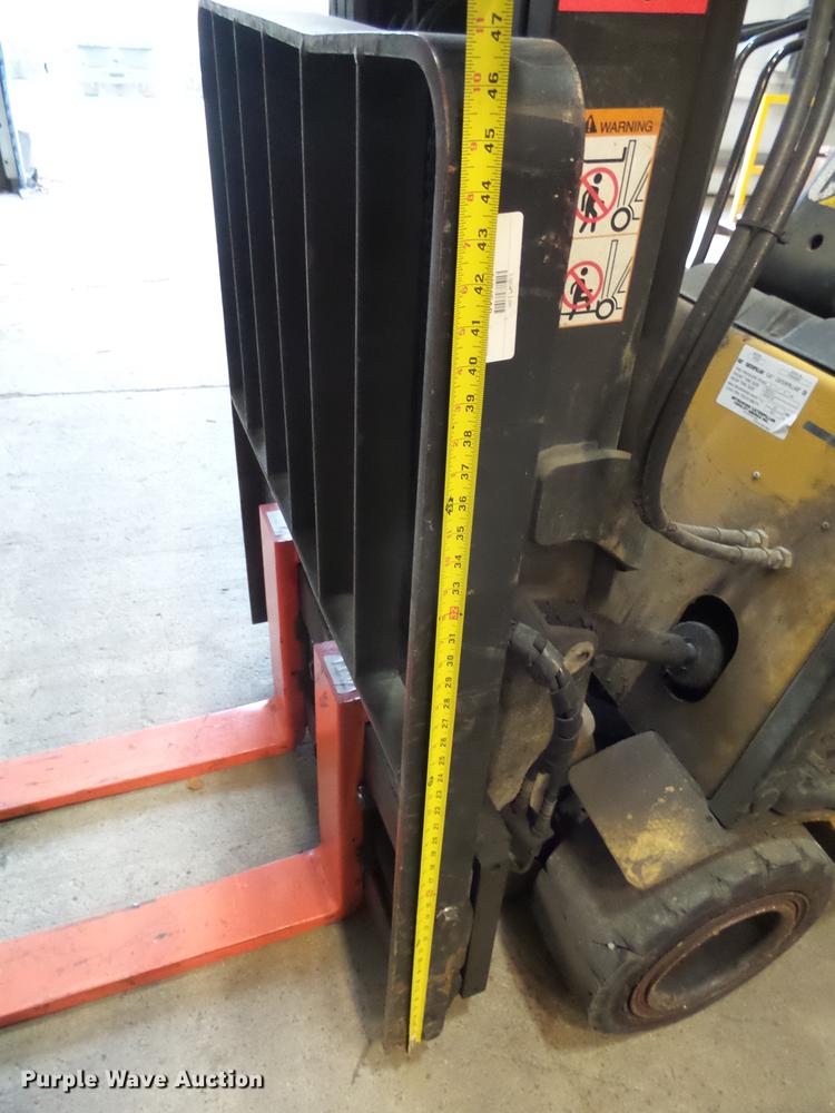 image for item DX9168 Caterpillar EP20KT forklift