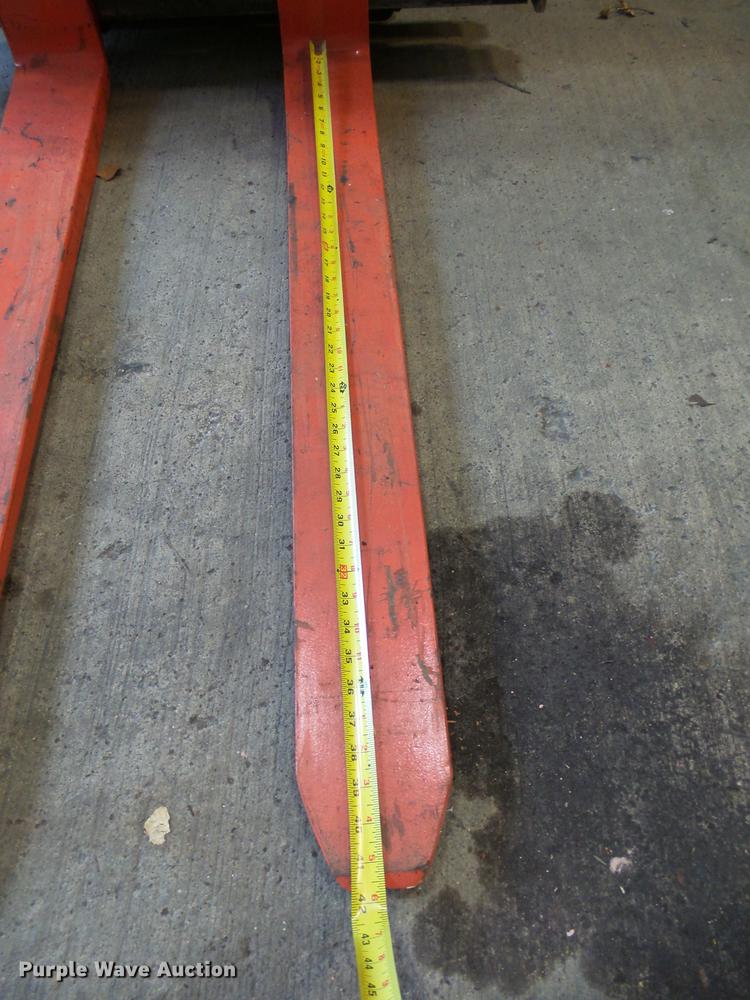 image for item DX9168 Caterpillar EP20KT forklift