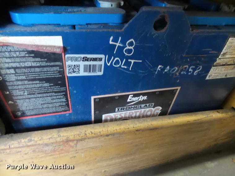 image for item DX9169 Caterpillar EP20KT forklift