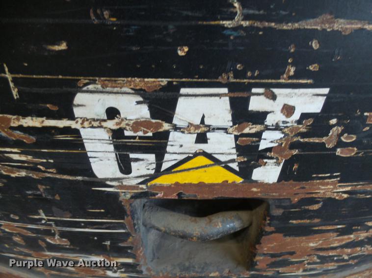 image for item DX9169 Caterpillar EP20KT forklift