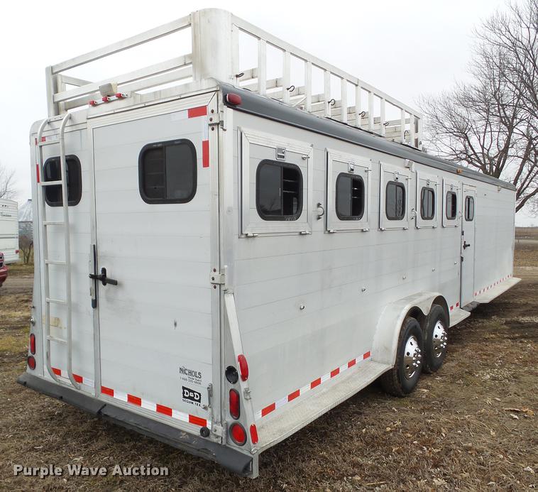 image for item EM9060 1995 Jamco livestock trailer