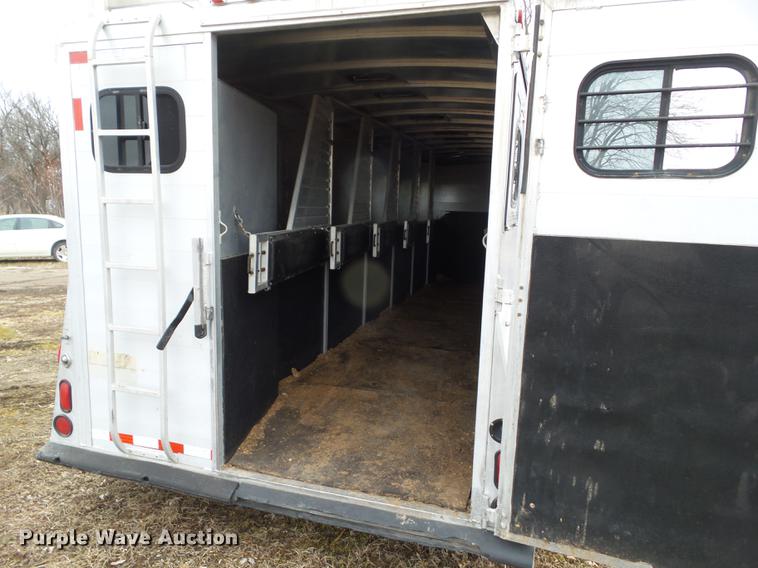 image for item EM9060 1995 Jamco livestock trailer