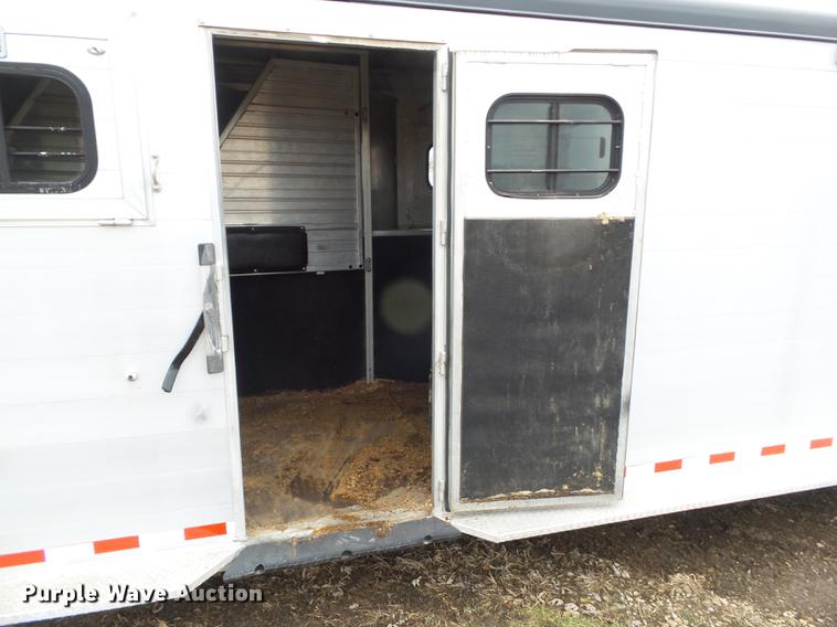 image for item EM9060 1995 Jamco livestock trailer