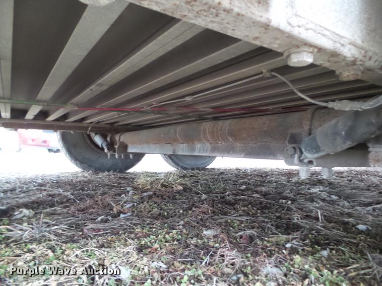 image for item EM9060 1995 Jamco livestock trailer