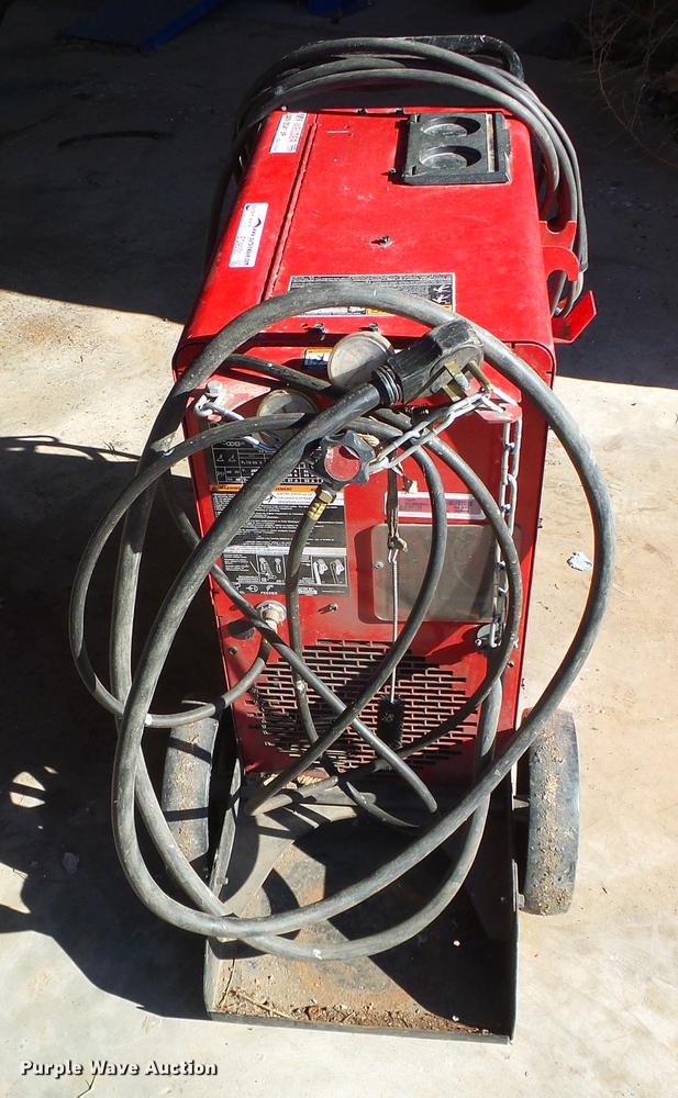 image for item EQ9030 Lincoln Electric MIG welder