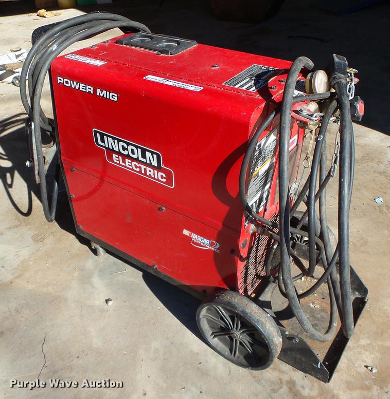 image for item EQ9030 Lincoln Electric MIG welder