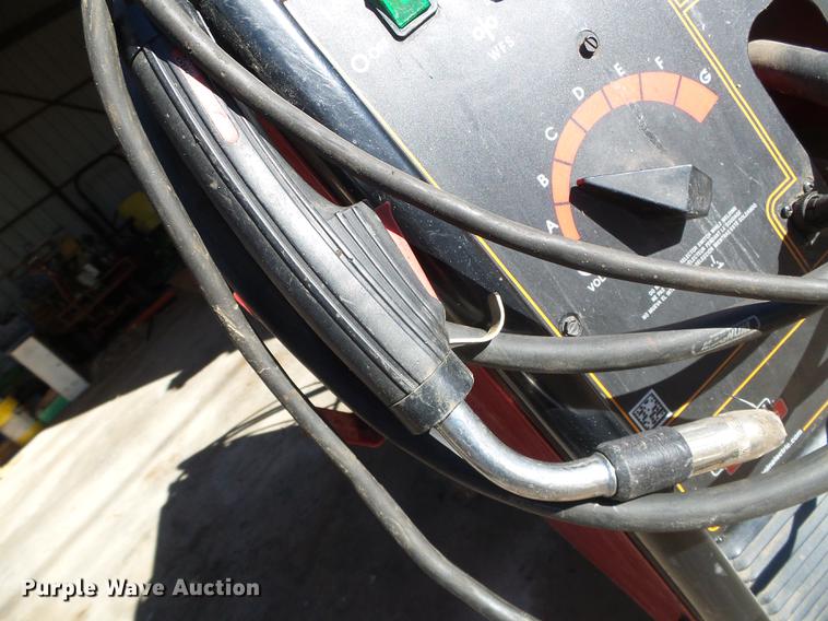 image for item EQ9030 Lincoln Electric MIG welder