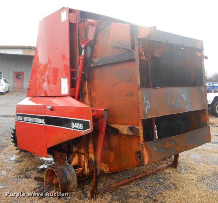 image for item ER9379 1992 Case IH 8465T round baler