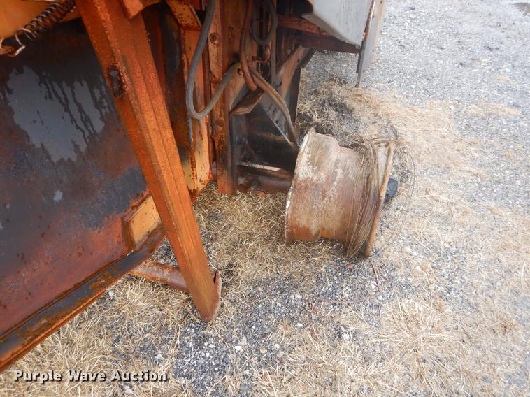 image for item ER9379 1992 Case IH 8465T round baler