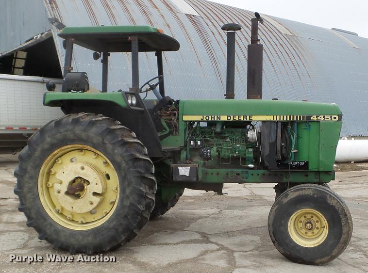 image for item EW9841 John Deere 4450 tractor