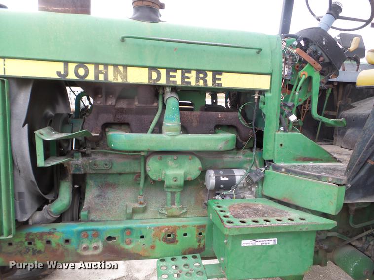 image for item EW9841 John Deere 4450 tractor