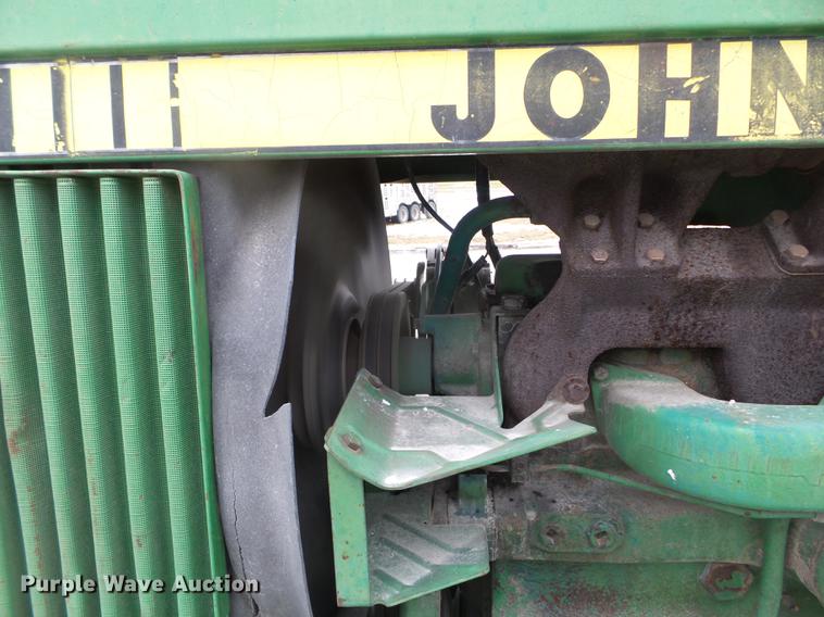 image for item EW9841 John Deere 4450 tractor