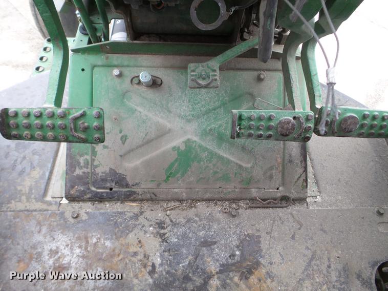 image for item EW9841 John Deere 4450 tractor