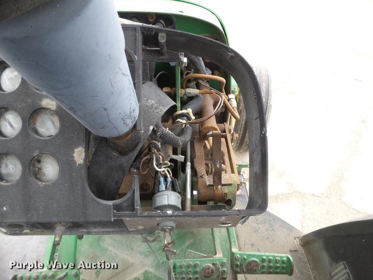 image for item EW9841 John Deere 4450 tractor