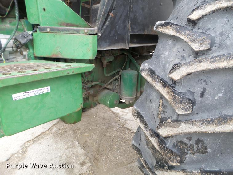 image for item EW9841 John Deere 4450 tractor