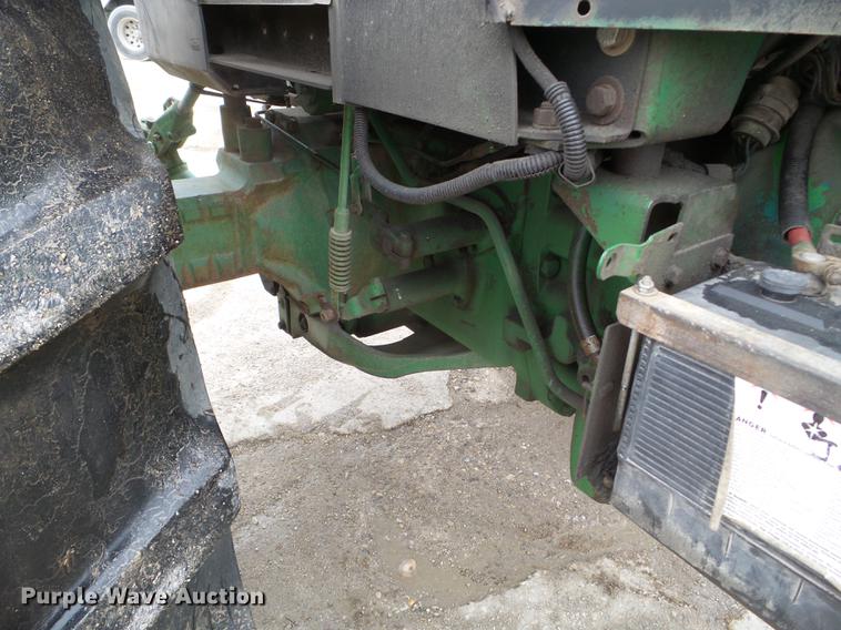 image for item EW9841 John Deere 4450 tractor