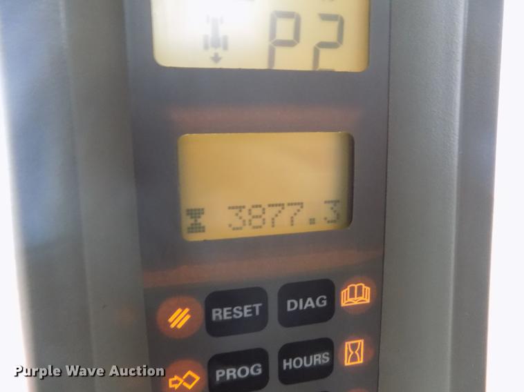 image for item FE9283 2001 Case IH MX200 Magnum MFWD tractor