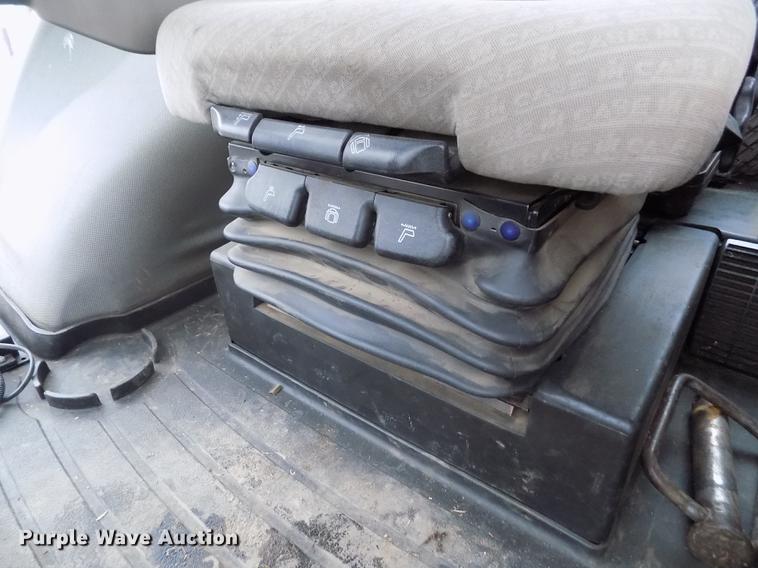 image for item FE9283 2001 Case IH MX200 Magnum MFWD tractor