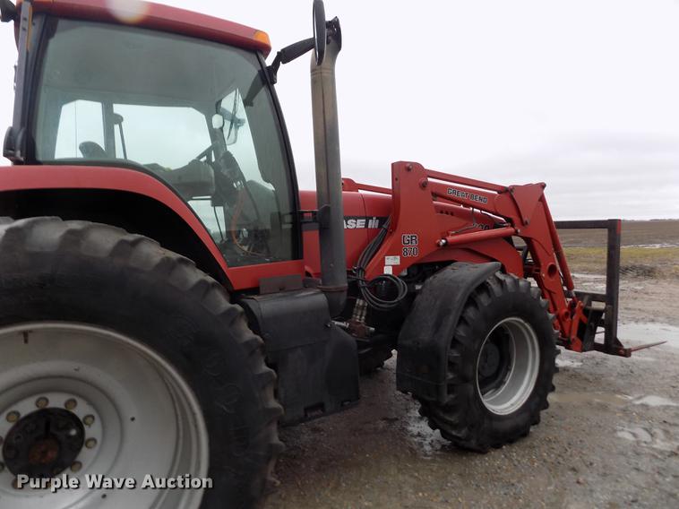 image for item FE9283 2001 Case IH MX200 Magnum MFWD tractor